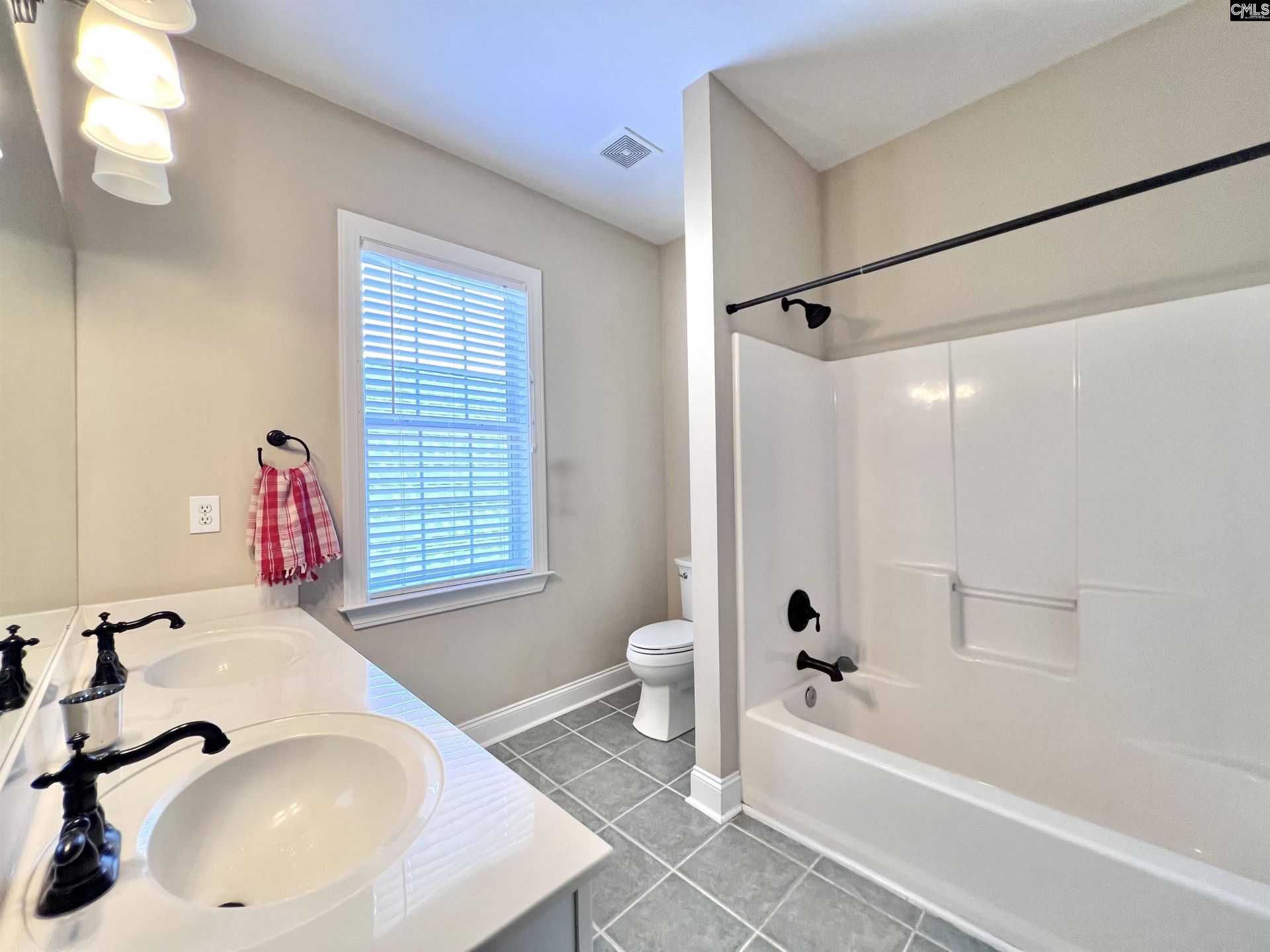 126 Sundowne Place  Photo 48