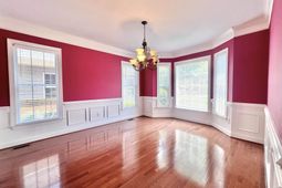126 Sundowne Place  photo 4