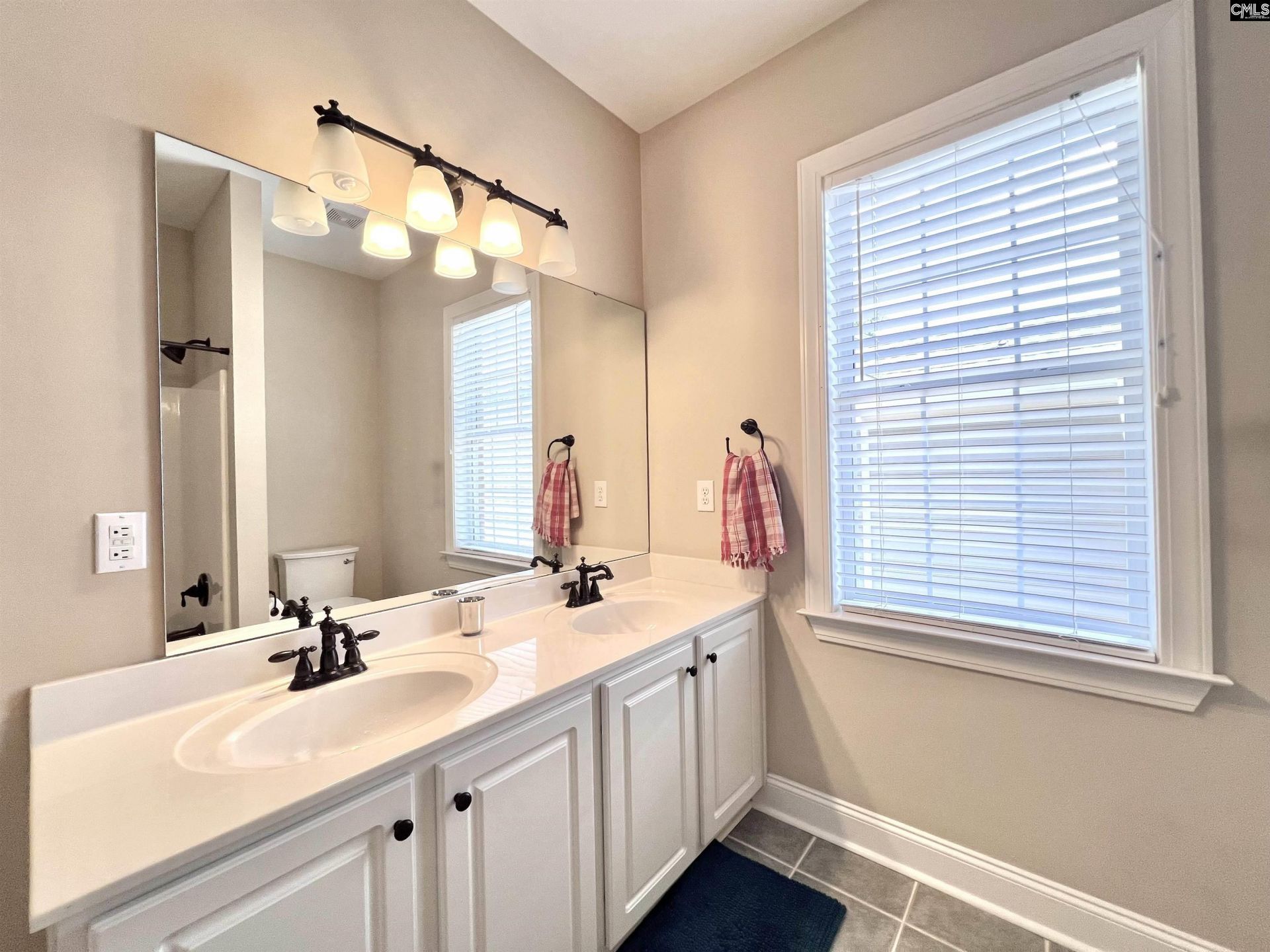 126 Sundowne Place  Photo 50