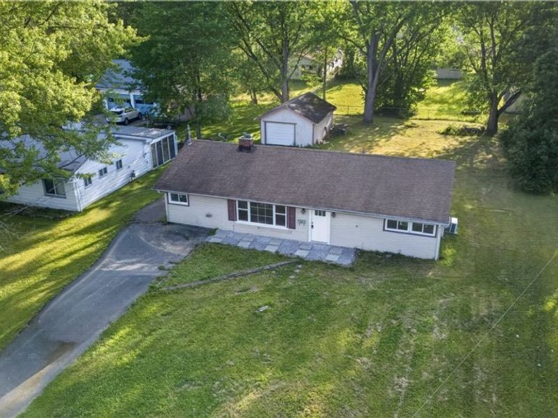 2476 Amberly Drive, Youngstown, OH 44511 Photo 27