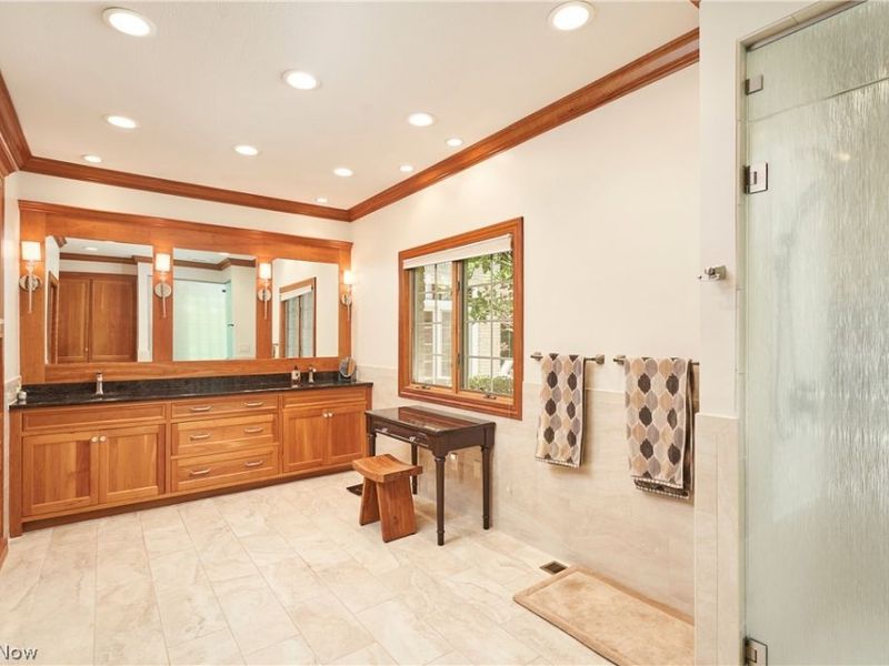 3740 Winterberry Drive, Akron, OH 44333 Photo 18
