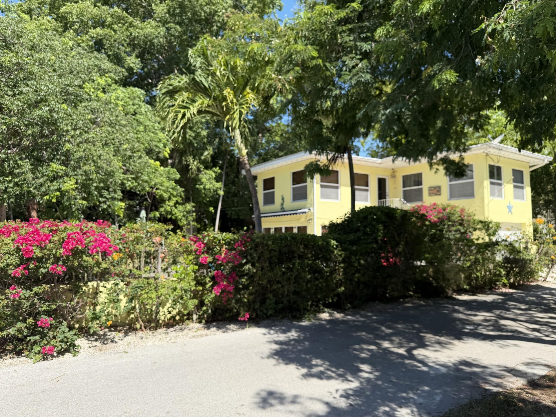 140 S Bay Harbor Drive, Key Largo, FL 33037 Photo