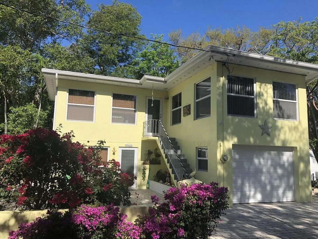 140 S Bay Harbor Drive, Key Largo, FL 33037 Photo