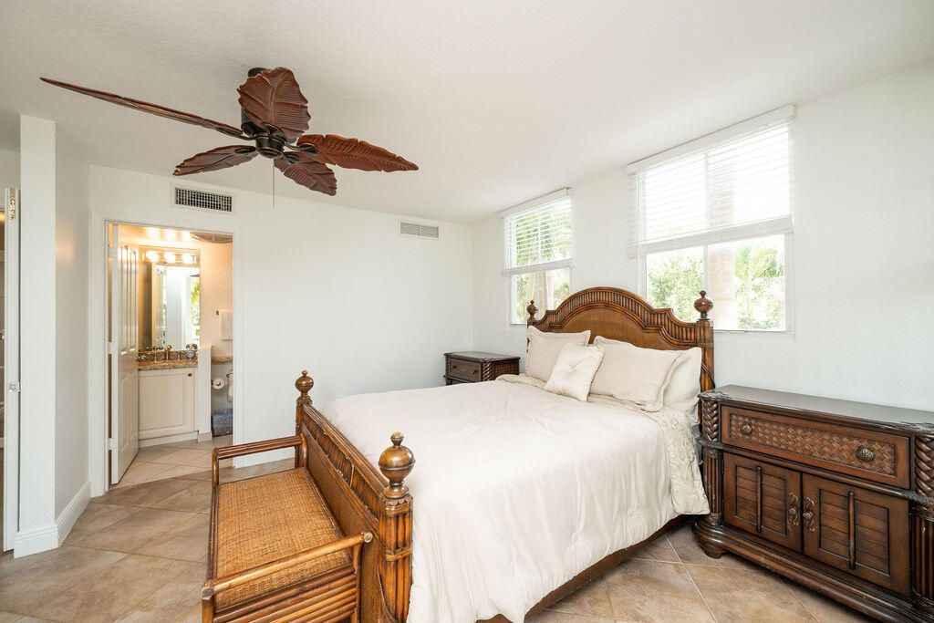 33 Seaside S Court, Key West, FL 33040 Photo