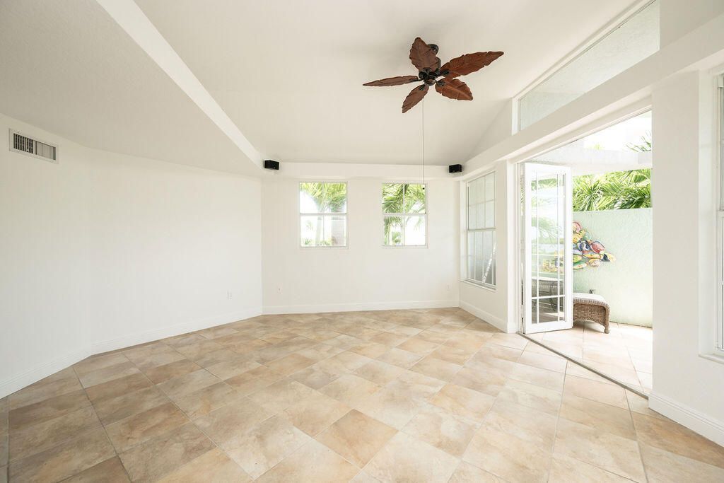 33 Seaside S Court, Key West, FL 33040 Photo