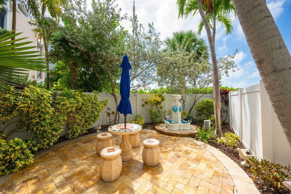 33 Seaside S Court, Key West, FL 33040 Photo