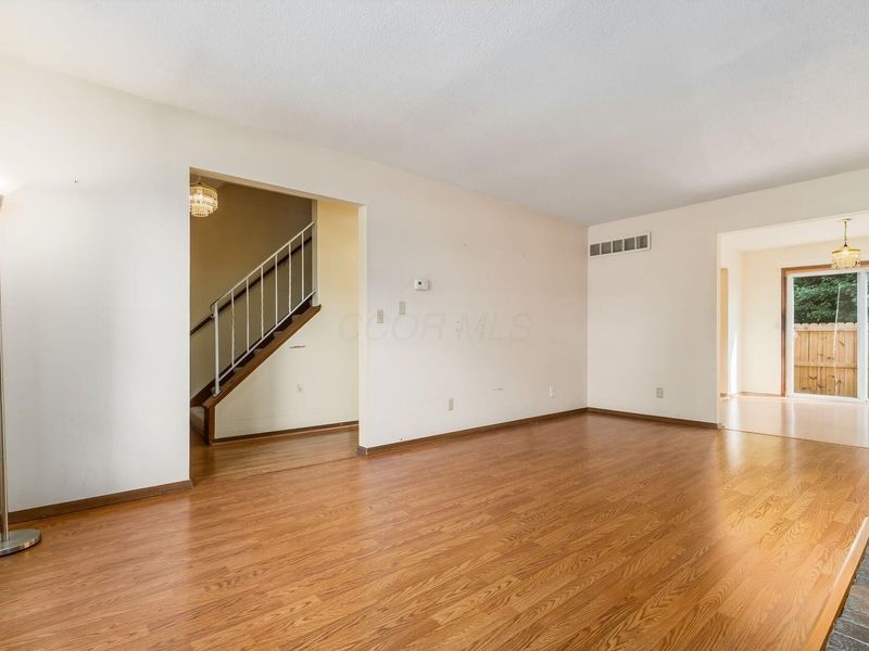 6205 Stornoway Drive S, Columbus, OH 43213 Photo 10