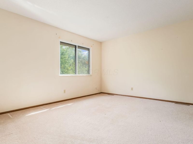 6205 Stornoway Drive S, Columbus, OH 43213 Photo 24