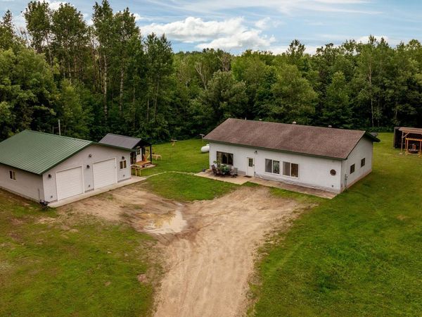 3801 County 5 NW, Hackensack, MN 56452
