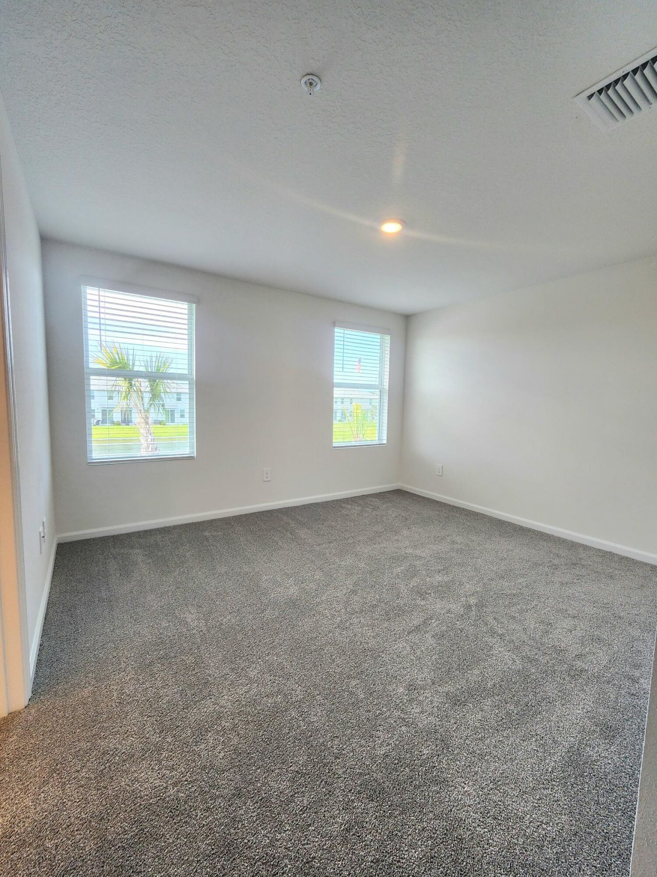 629 Salisbury Circle, Fort Pierce, FL 34982 Photo