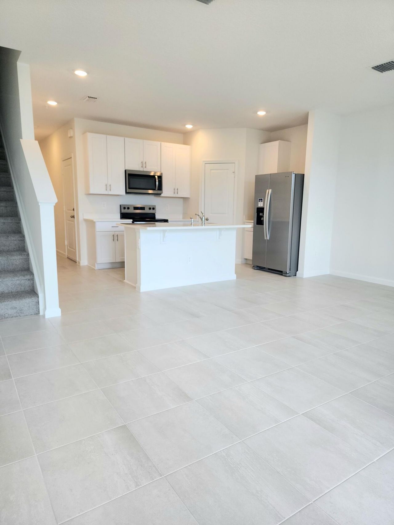 629 Salisbury Circle, Fort Pierce, FL 34982 Photo