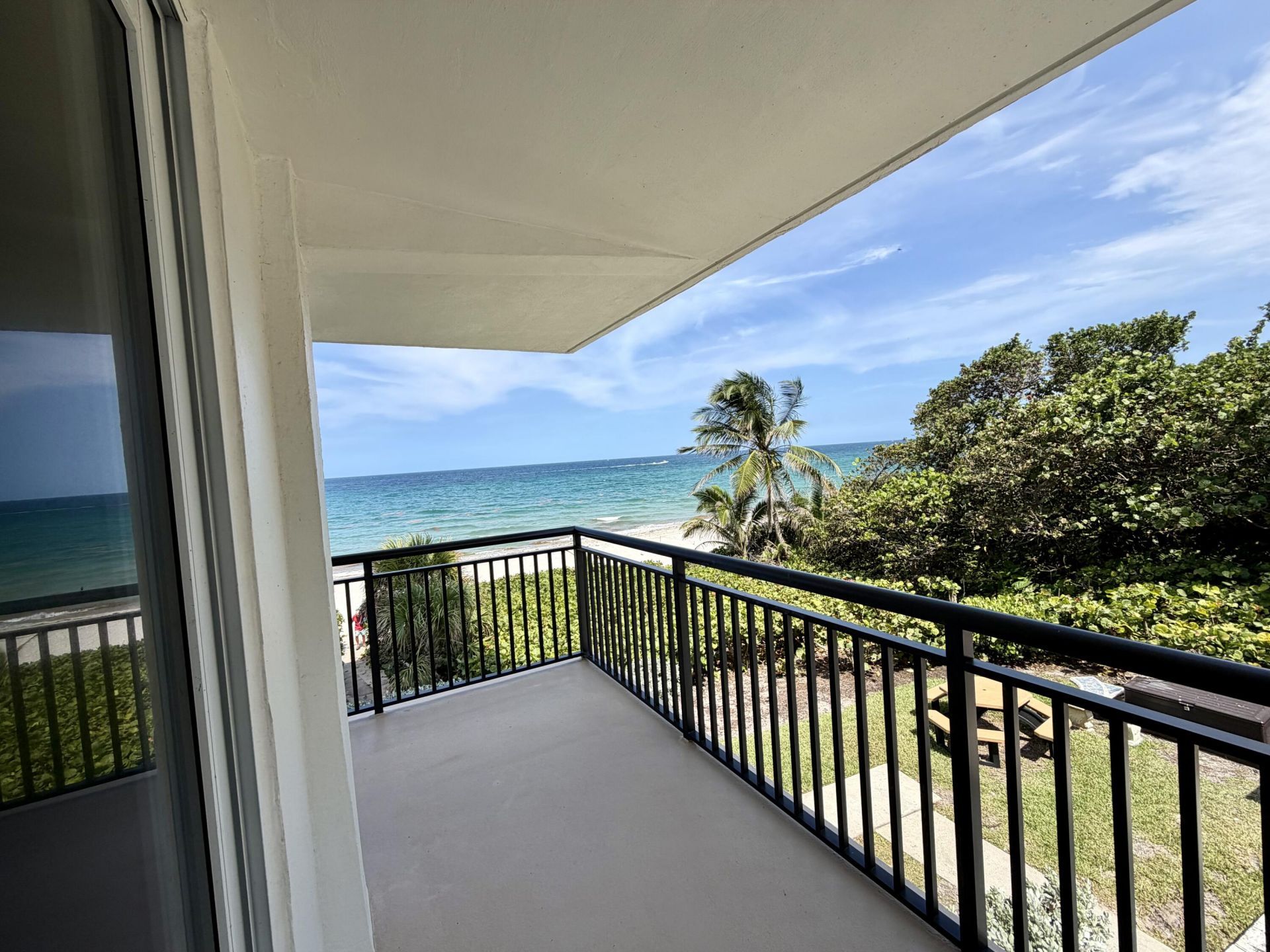 1147 Hillsboro Mile, Unit 214, Hillsboro Beach, FL 33062 Photo