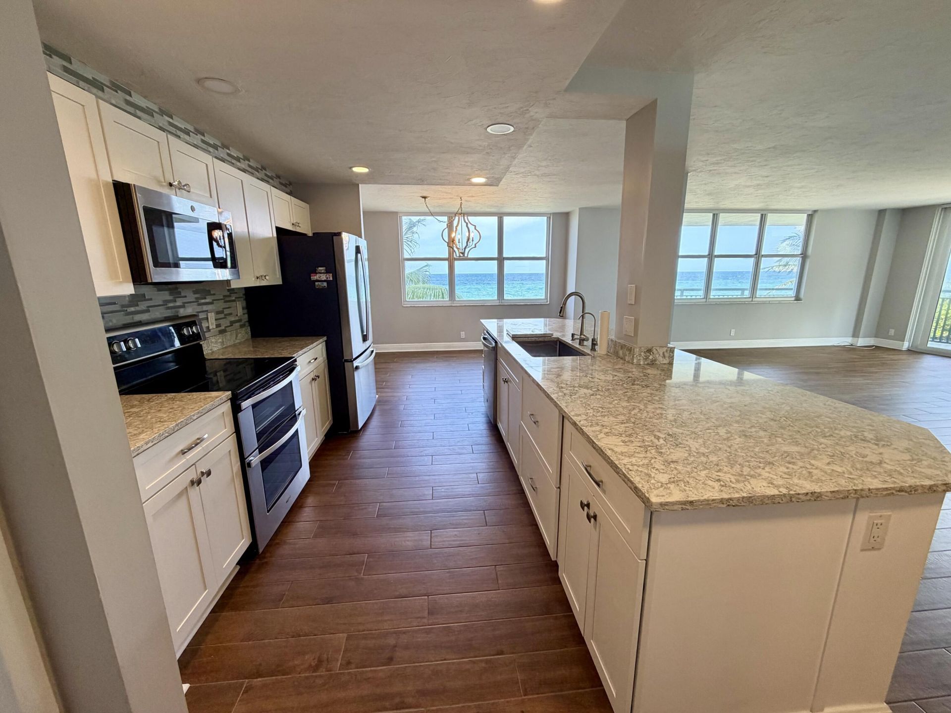 1147 Hillsboro Mile, Unit 214, Hillsboro Beach, FL 33062 Photo