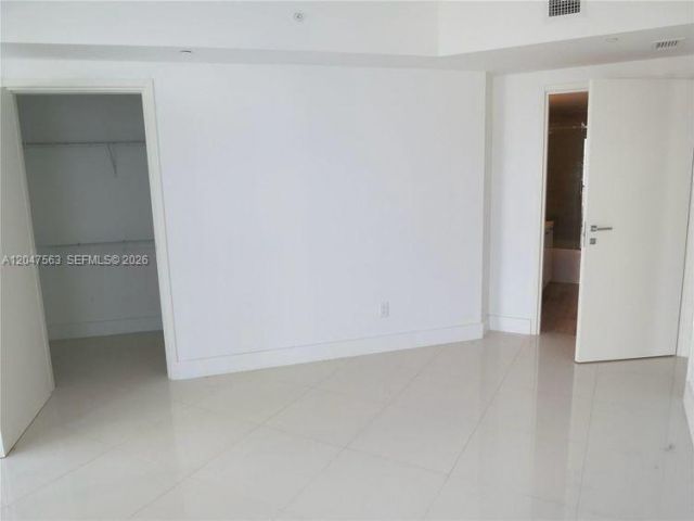 1300 Brickell Bay Dr , Unit 1110, Miami, FL 33131 Photo