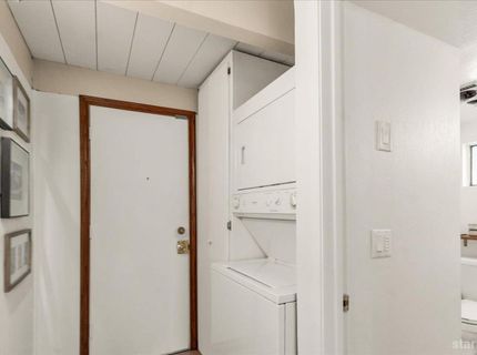 1421 Pebble Beach Drive, South Lake Tahoe, CA 96150 Photo