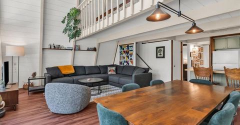 1421 Pebble Beach Drive, South Lake Tahoe, CA 96150 Photo