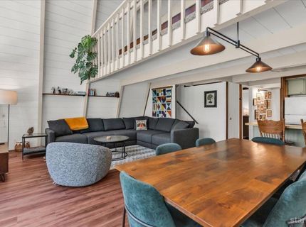 1421 Pebble Beach Drive, South Lake Tahoe, CA 96150 Photo