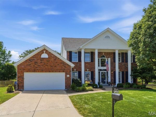645 Arbor Haven Drive, Ballwin, MO 63021