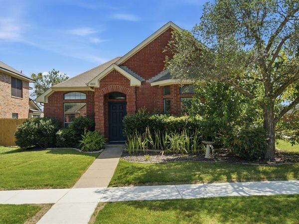805 Ashford Drive, Coppell, TX 75019