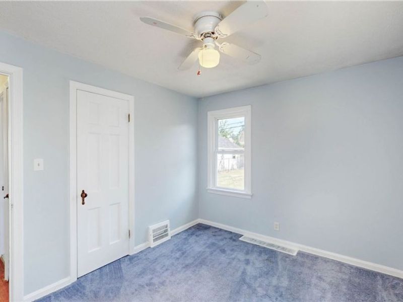 9303 S Highland Avenue, Garfield Heights, OH 44125 Photo 16
