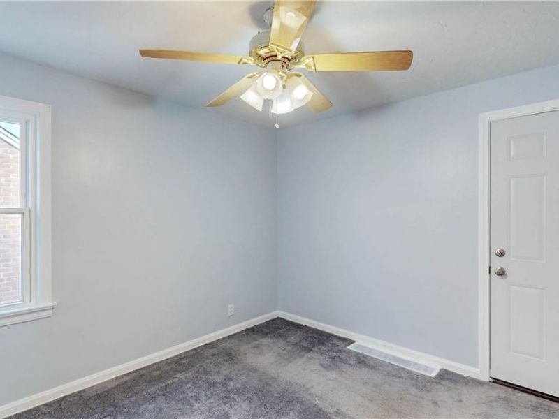 9303 S Highland Avenue, Garfield Heights, OH 44125 Photo 18