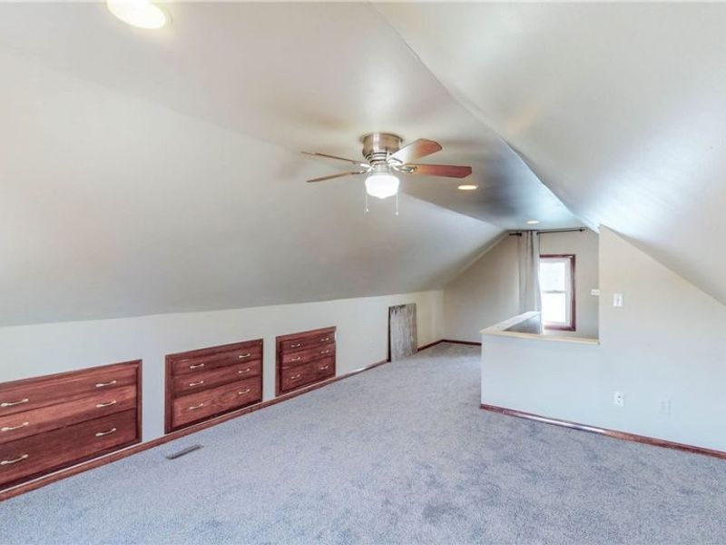 9303 S Highland Avenue, Garfield Heights, OH 44125 Photo 24