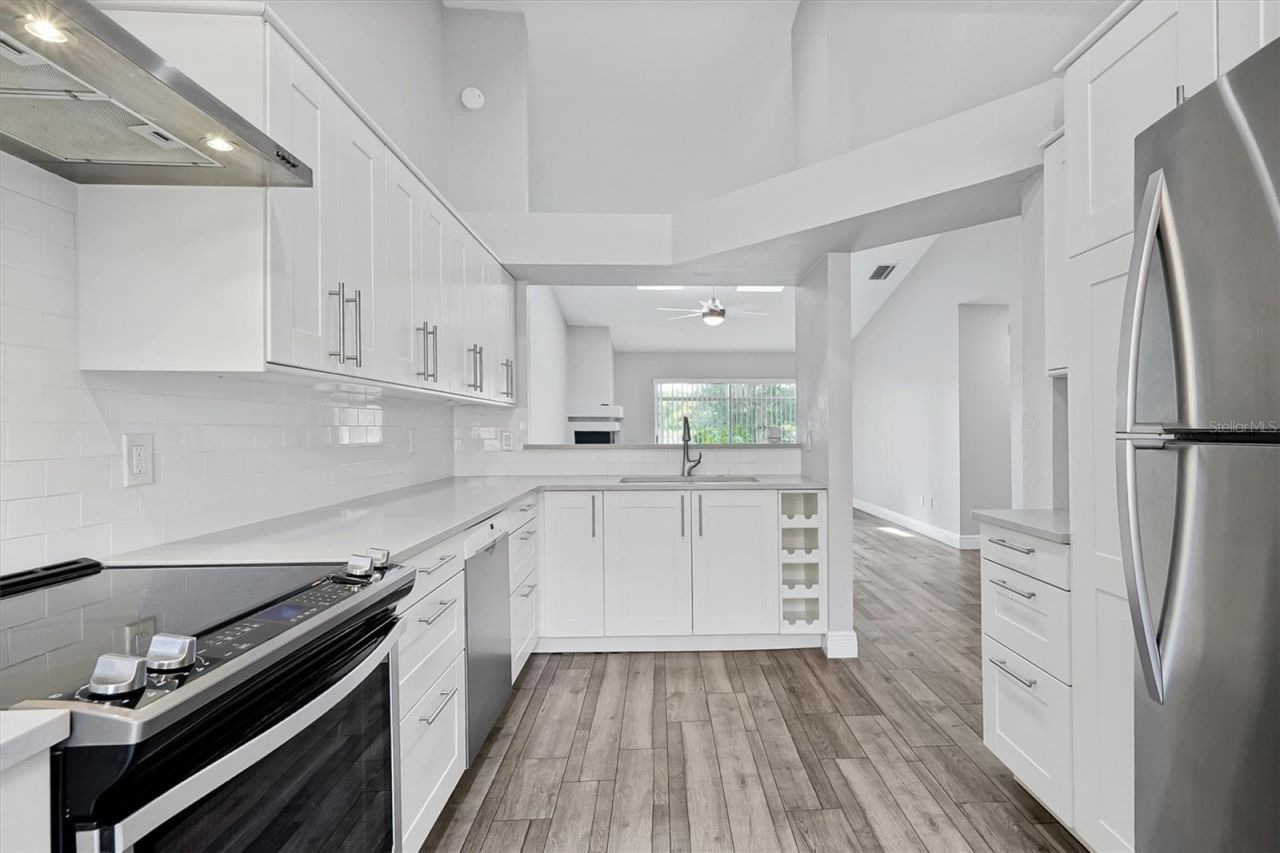 1224 Lake Blue Circle , Apopka, FL 32703 Photo