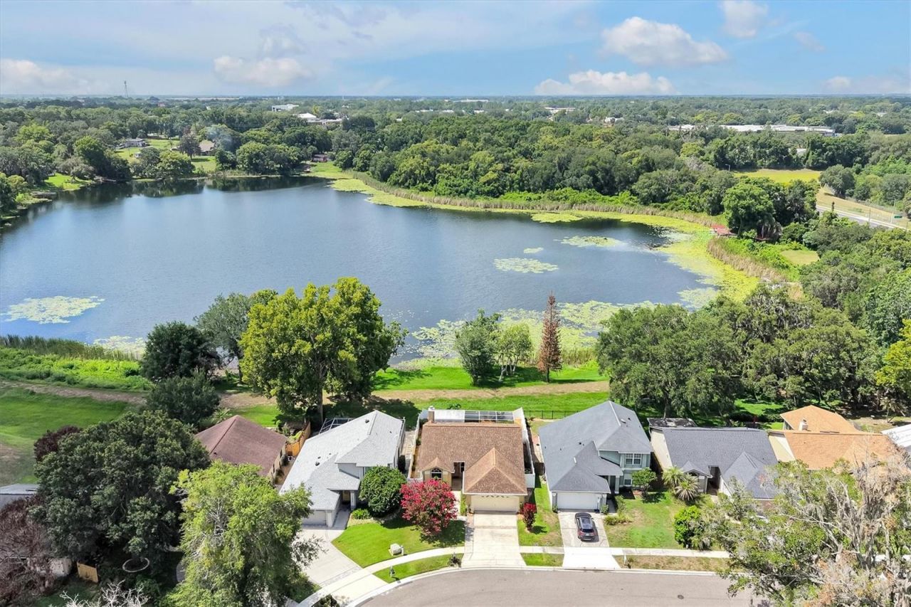 1224 Lake Blue Circle , Apopka, FL 32703 Photo