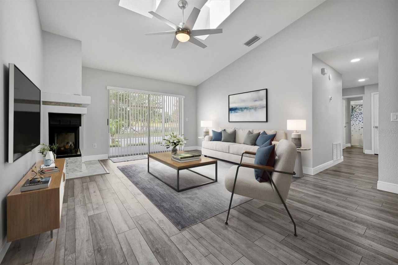 1224 Lake Blue Circle , Apopka, FL 32703 Photo