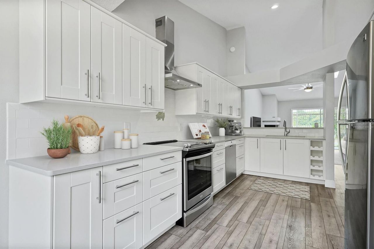 1224 Lake Blue Circle , Apopka, FL 32703 Photo