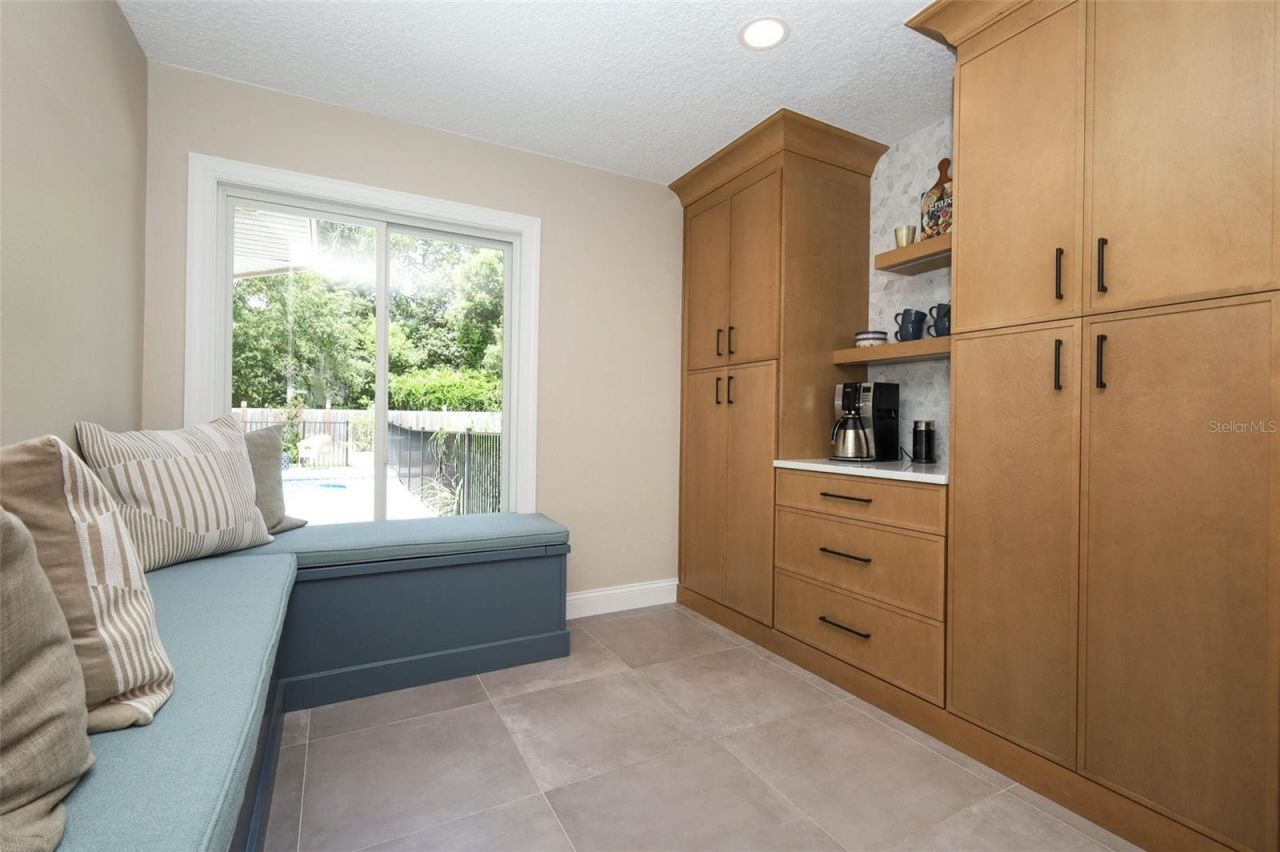 280 W Spring Lake Drive , Altamonte Springs, FL 32714 Photo