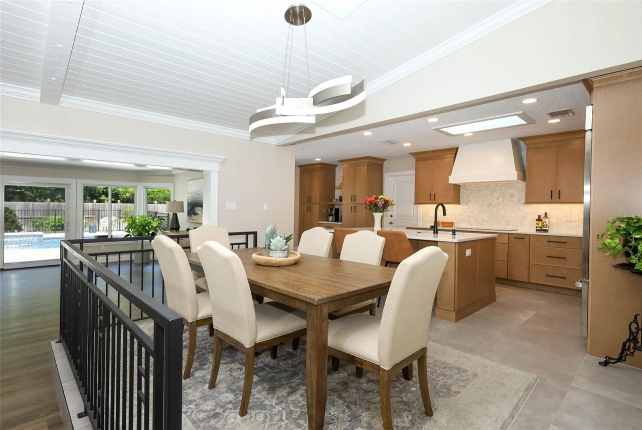 280 W Spring Lake Drive , Altamonte Springs, FL 32714 Photo