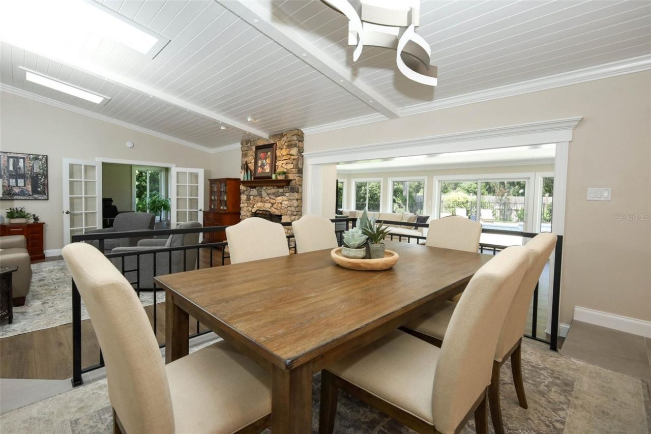 280 W Spring Lake Drive , Altamonte Springs, FL 32714 Photo