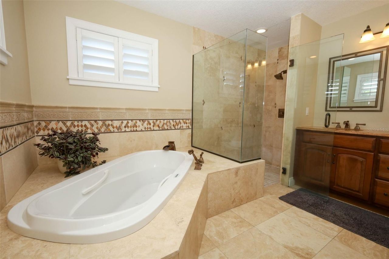 280 W Spring Lake Drive , Altamonte Springs, FL 32714 Photo