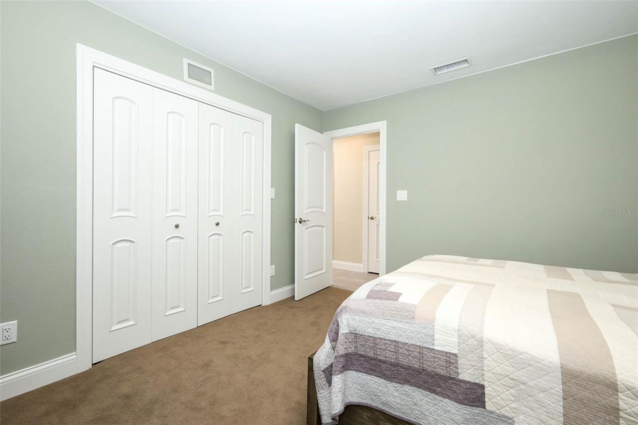 280 W Spring Lake Drive , Altamonte Springs, FL 32714 Photo