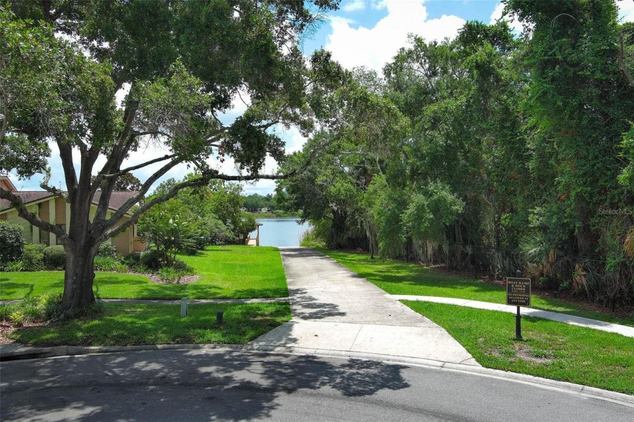 280 W Spring Lake Drive , Altamonte Springs, FL 32714 Photo