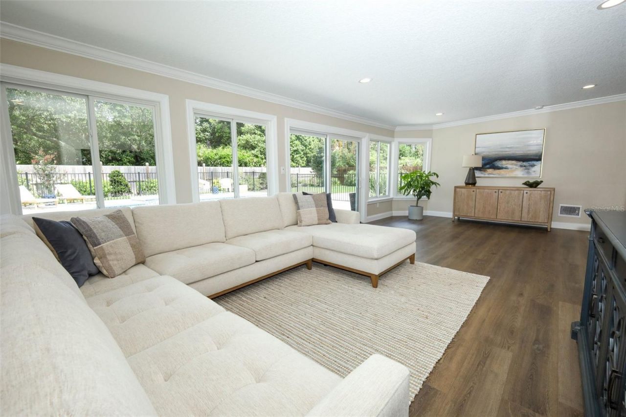 280 W Spring Lake Drive , Altamonte Springs, FL 32714 Photo