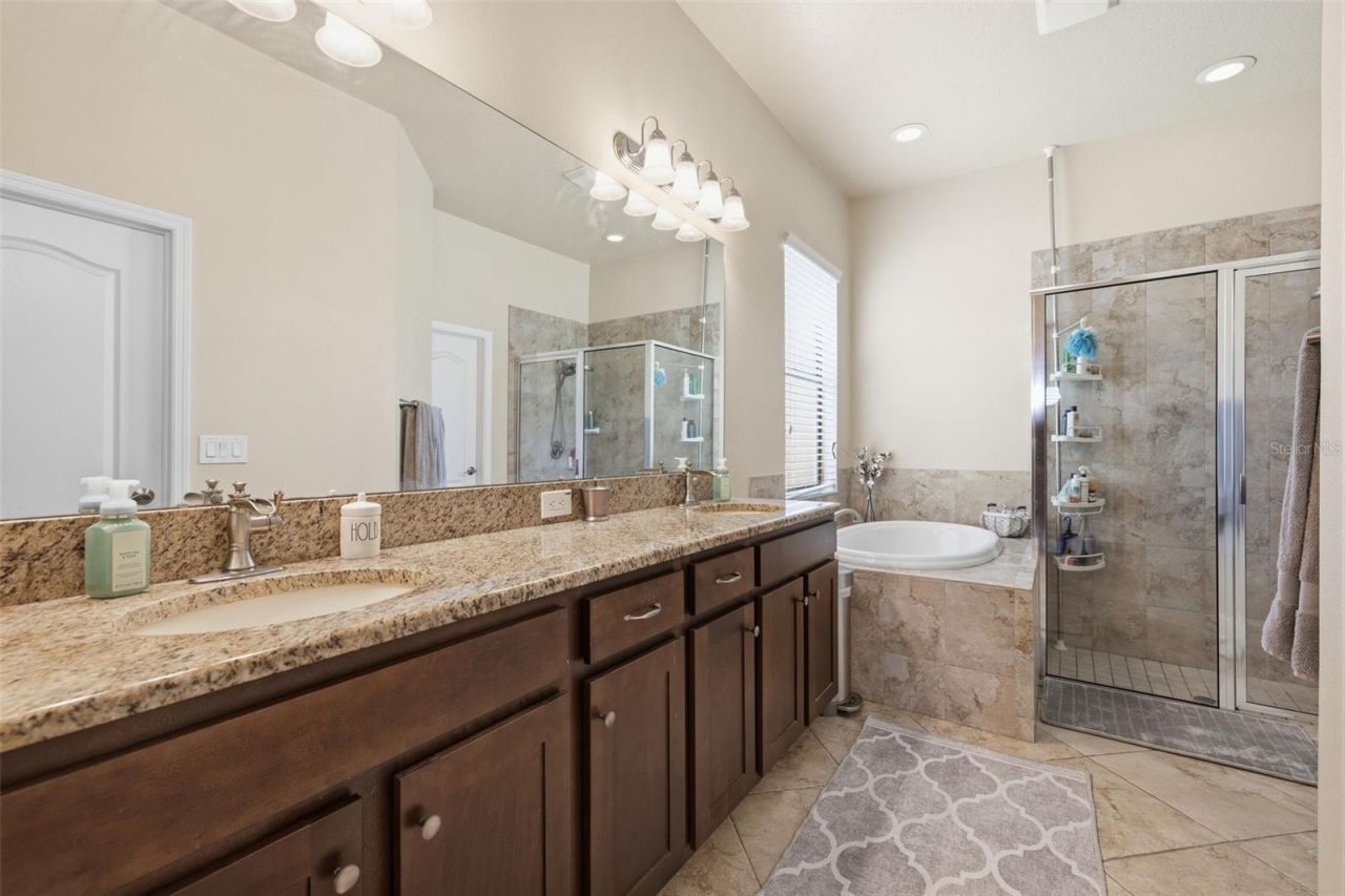 2723 Colewood Lane, Dover, FL 33527 Photo