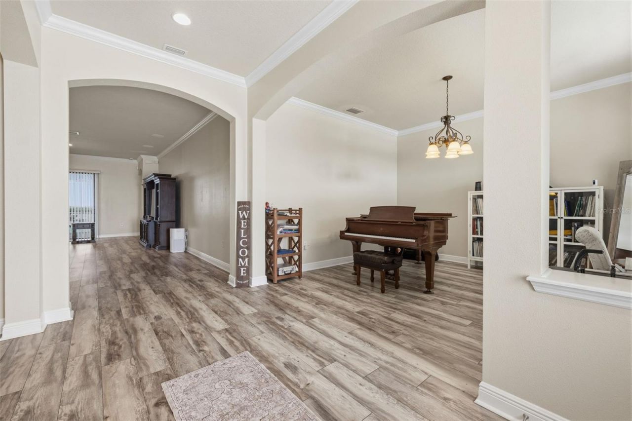 2723 Colewood Lane, Dover, FL 33527 Photo