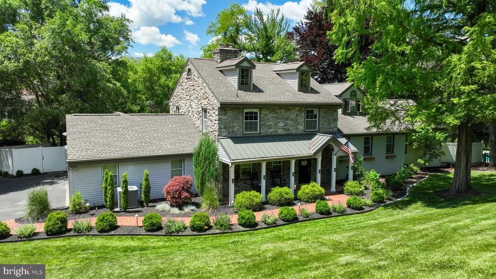 735 CARROLL ROAD, YORK, PA 17403