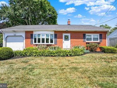 1022 ANDERSON FERRY, MOUNT JOY, PA 17552