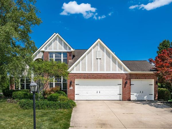 7665 Kingman Place , Lewis Center, OH 43035