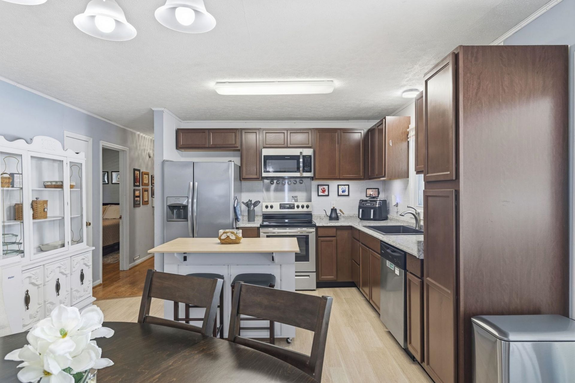 1016 Bay Dr. Photo 13