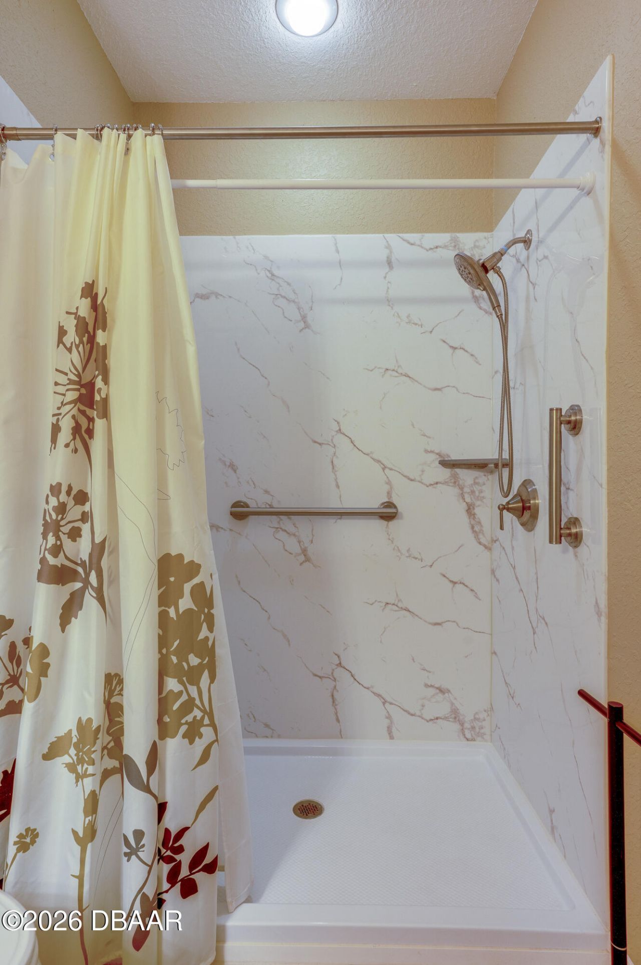 1259 Avenida De Las Casas, Lady Lake, FL 32159 Photo