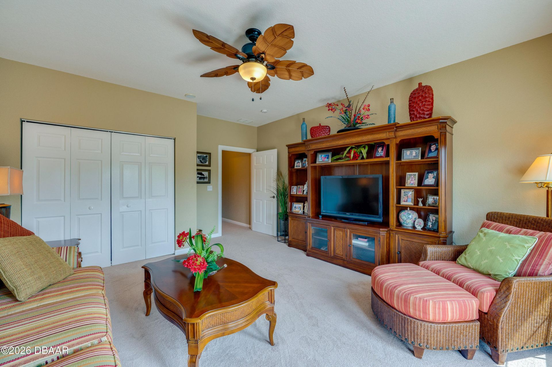 1259 Avenida De Las Casas, Lady Lake, FL 32159 Photo