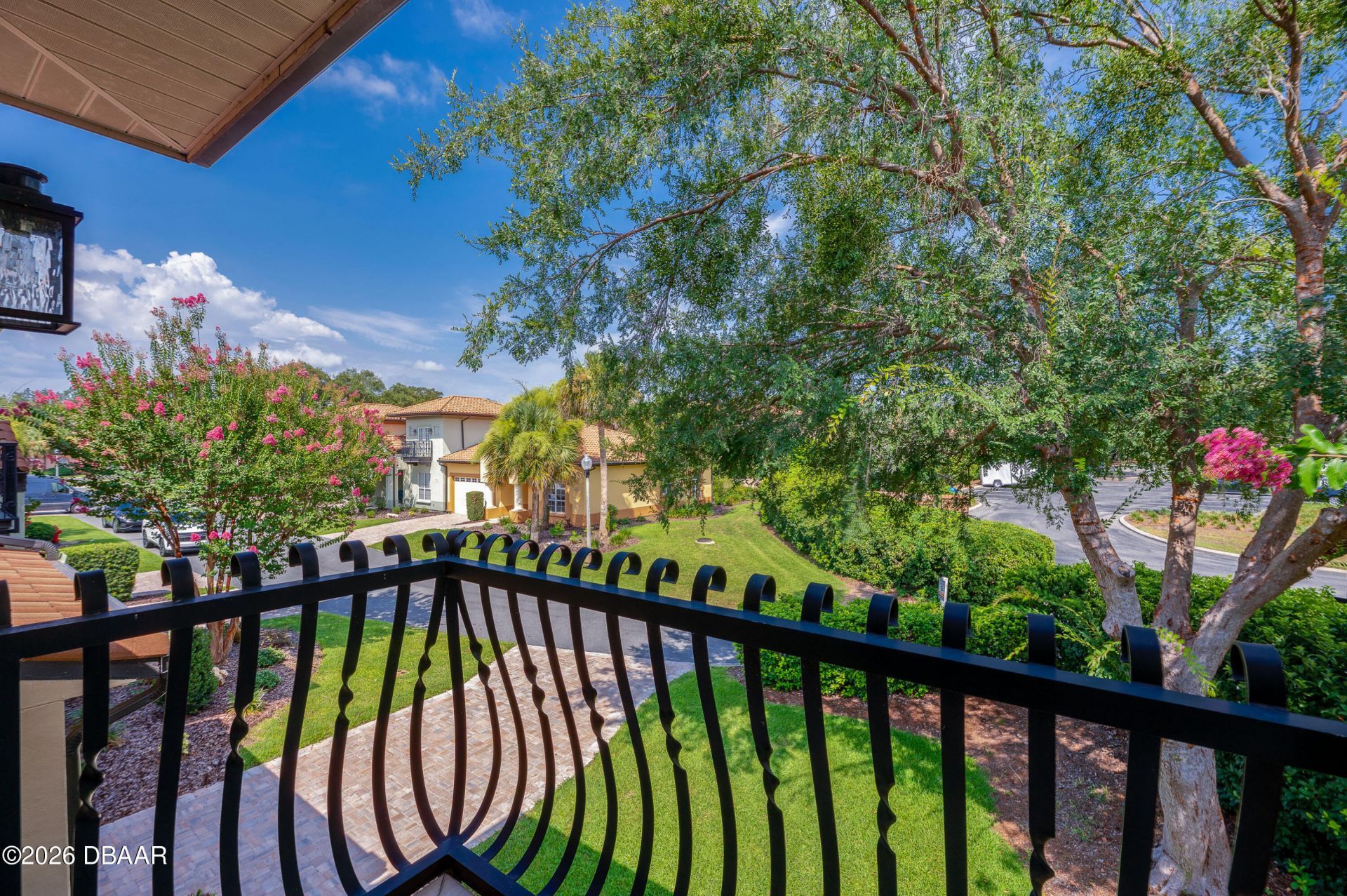 1259 Avenida De Las Casas, Lady Lake, FL 32159 Photo