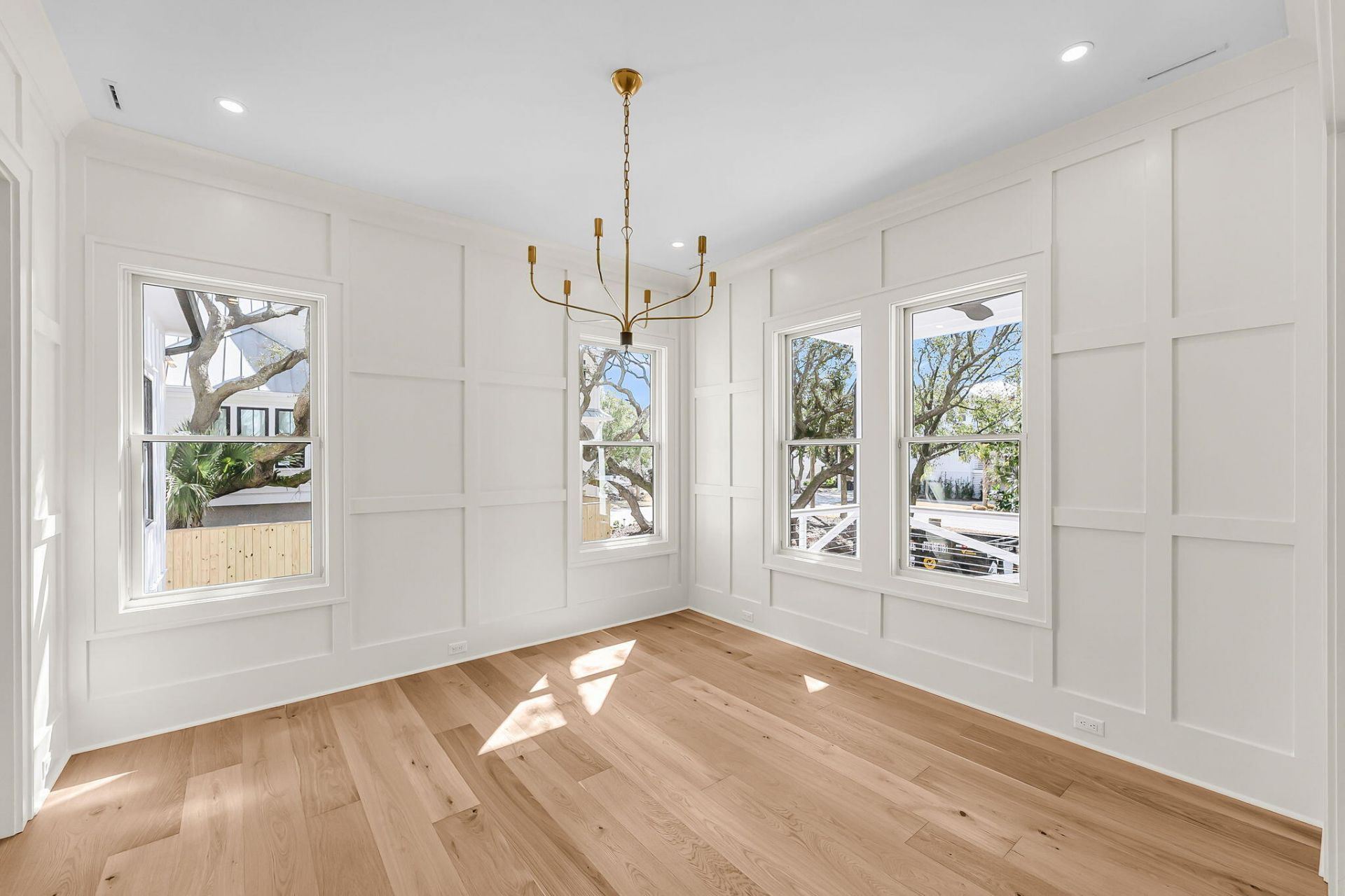 6 29th Avenue Photo 12