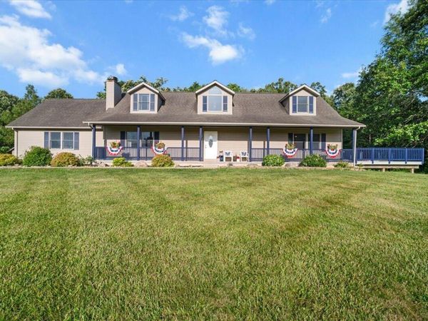 16005 Sheridan Road, Clinton, MI 49236
