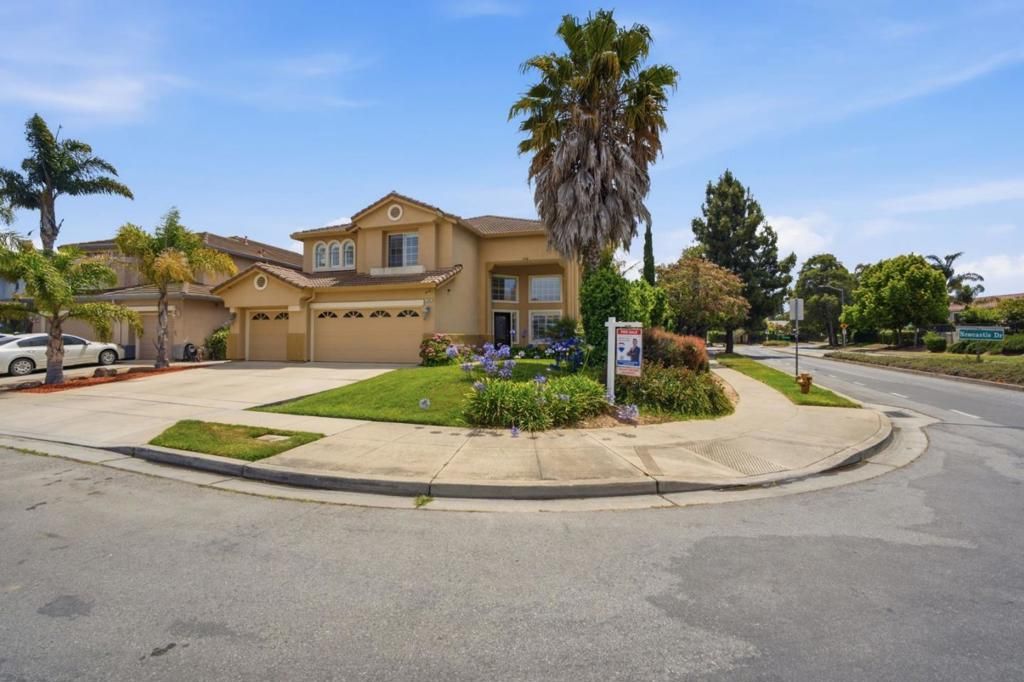 1902 Whitman Street, Salinas, CA 93906 Main Photo