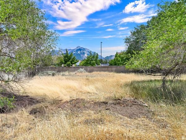 10717 S 1225 E, Sandy, UT 84094